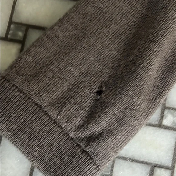 Lululemon Athletica Taupe Long Sleeve Top - Picture 3 of 5